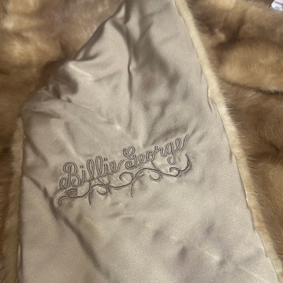 Elegant Brown Fur Women's Coat - Picture 2 of 3